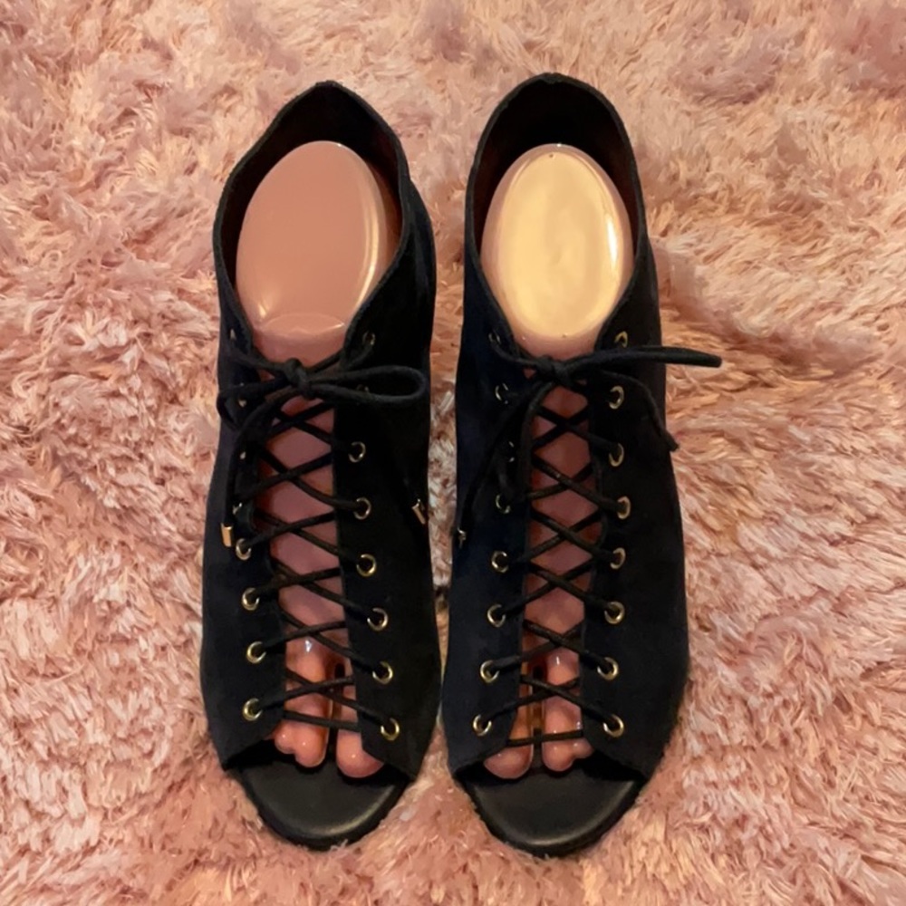 Aldo lace up booties EUC - Picture 2 of 16